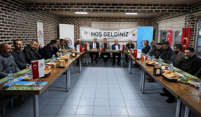 HAFİK İLÇESİNDEKİ BORSA ÜYELERİ İFTARDA BULUŞTU