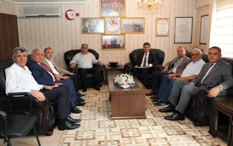 CUMHURİYET HALK PARTİSİ EKONOMİ MASASI ÜYELERİ BAŞKAN HASTAOĞLU'NU ZİYARET ETTİ