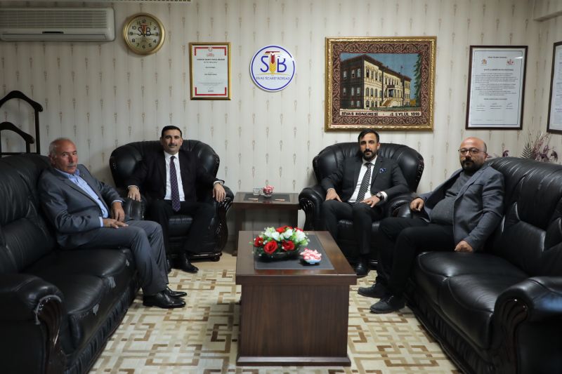 BELEDİYE BAŞLAN VEKİLİ TOPGÜL'DEN BAŞKAN KARAKAYA'YA ZİYARET