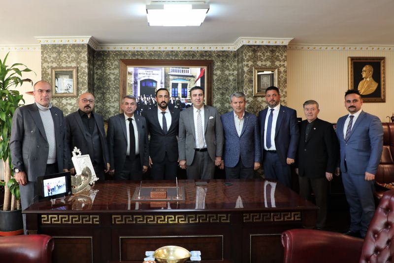 BAŞKAN KARAKAYA VE YÖNETİM KURULUNDAN SESOB BAŞKANI DEMİRGİL'E ZİYARET