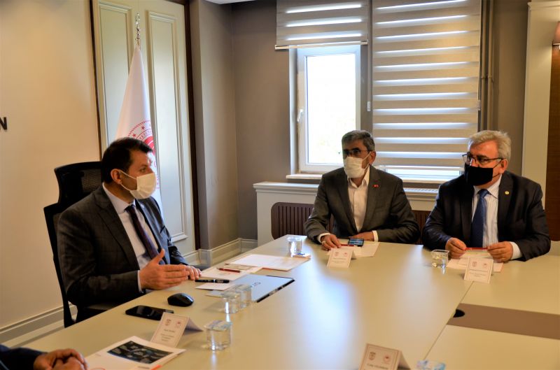 TARIM PLATFORMU TOPLANTISI VALİ AYHAN BAŞKANLIĞINDA GERÇEKLEŞTİRİLDİ