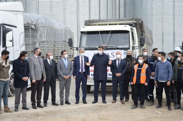 SİVTAŞ YEM FABRİKASI YEM SEVKİYATLARINA BAŞLADI