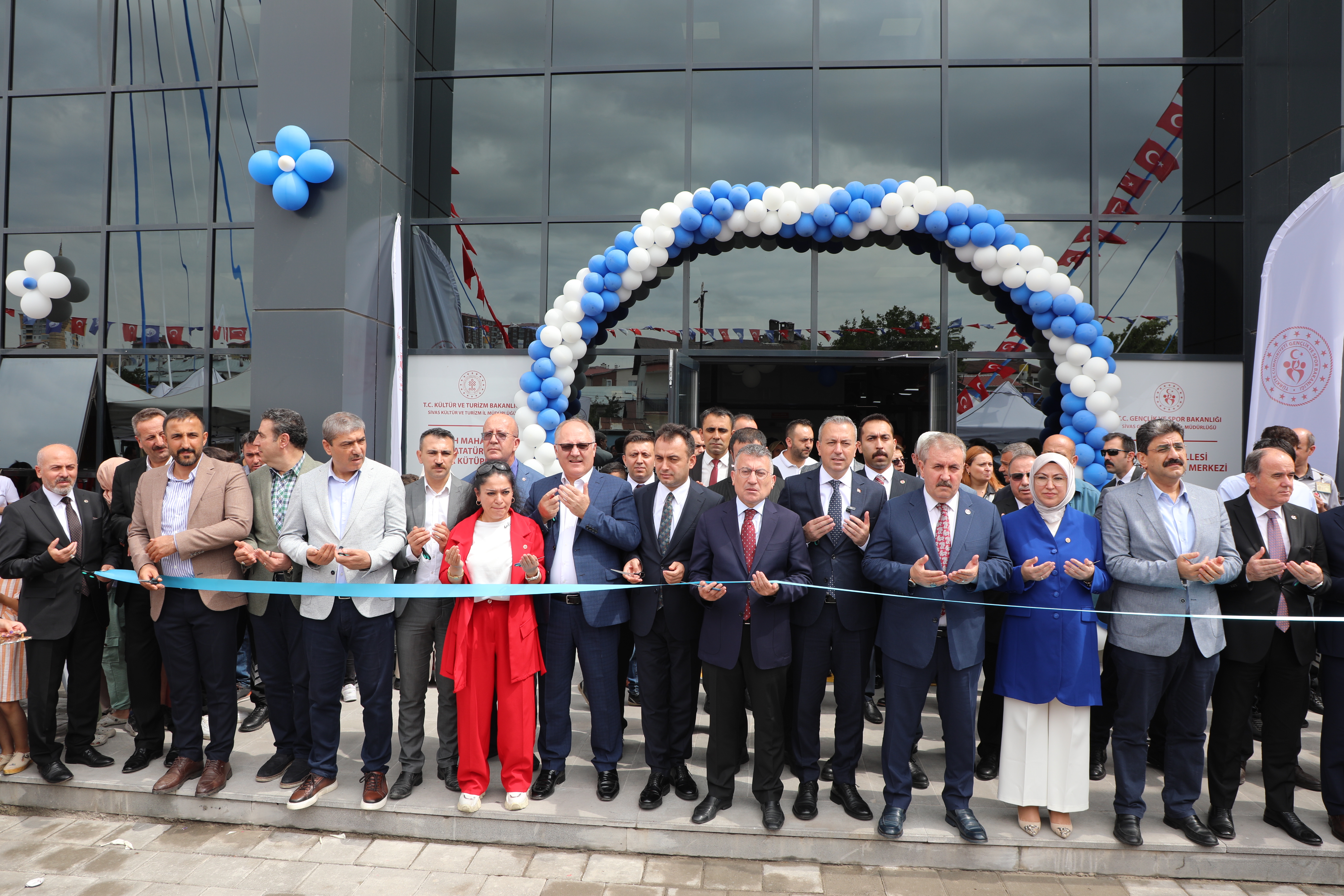 Fatih Kültür Merkezi'nin Açılışı Gerçekleştirildi