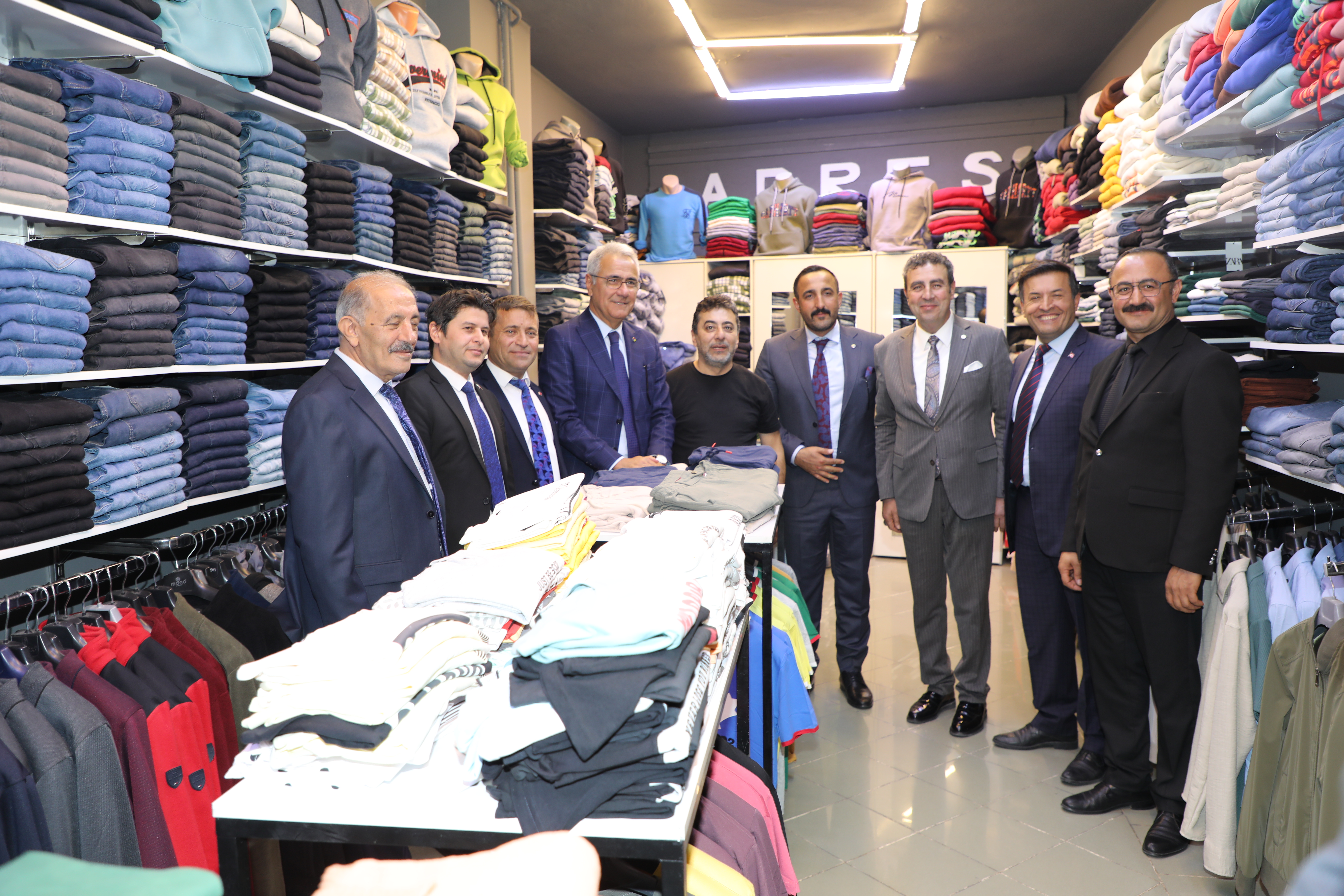 Ahilik Komitesi Esnafları Ziyaret Etti.