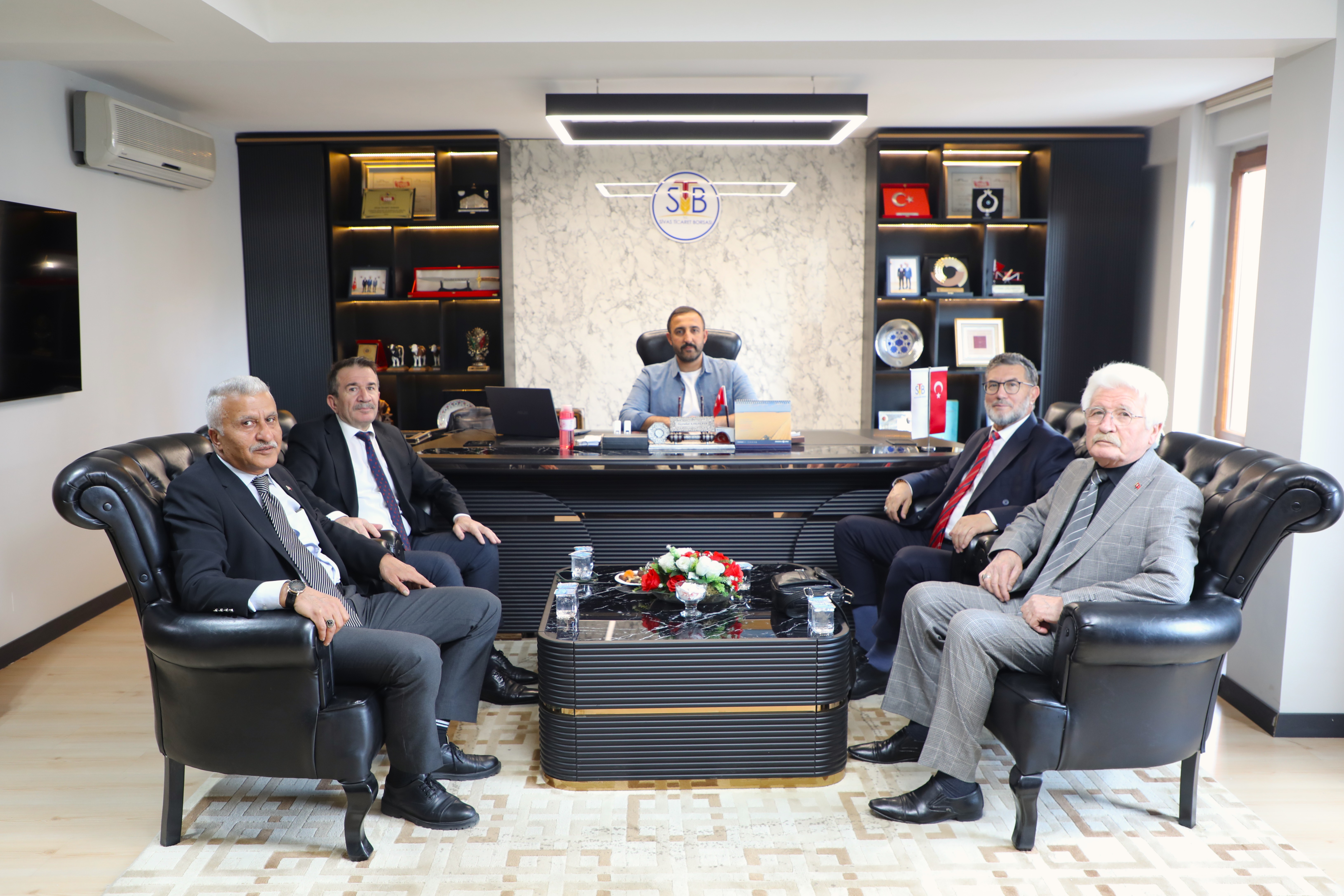 ASİDEF Heyeti Başkan Karakaya'yı Ziyaret Etti