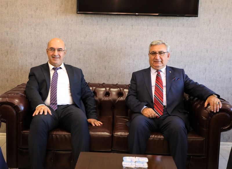 SİVAS TİCARET BORSASI YÖNETİMİNDEN VALİ YARDIMCISI NAS'A ZİYARET